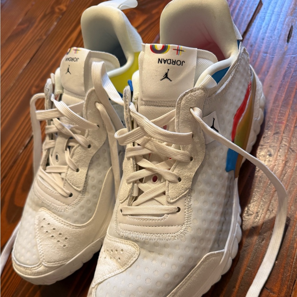 Nike Jordan Delta 2 - Women’s size 10